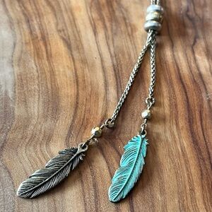 🍀 Lucky Brand Lariat Brass/Gold & Silver-tone Feather Necklace.